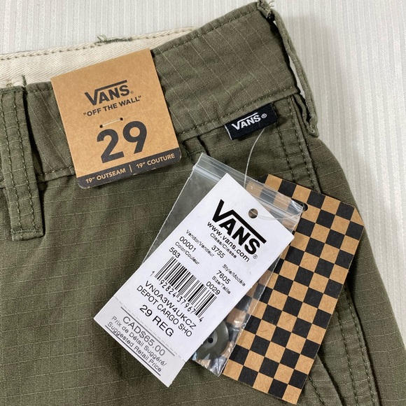 Vans Depot Cargo 19” Shorts - Picture 7 of 12